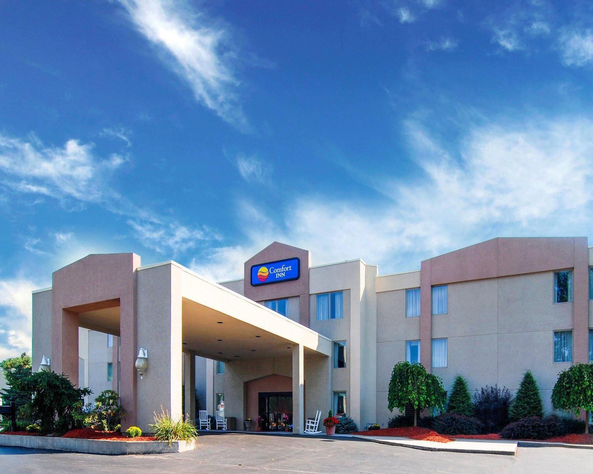 Quality Inn & Suites Towanda Exterior photo